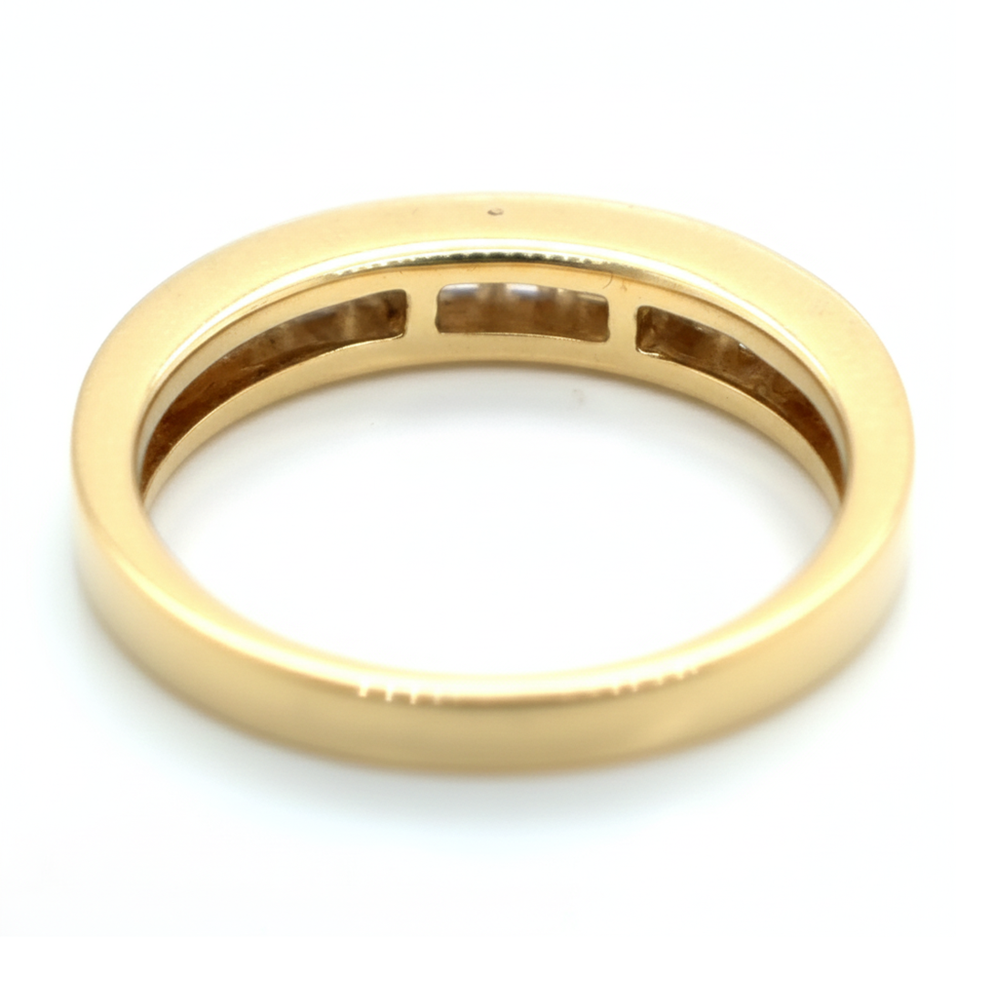18ct Yellow Gold Diamond Half Eternity Ring