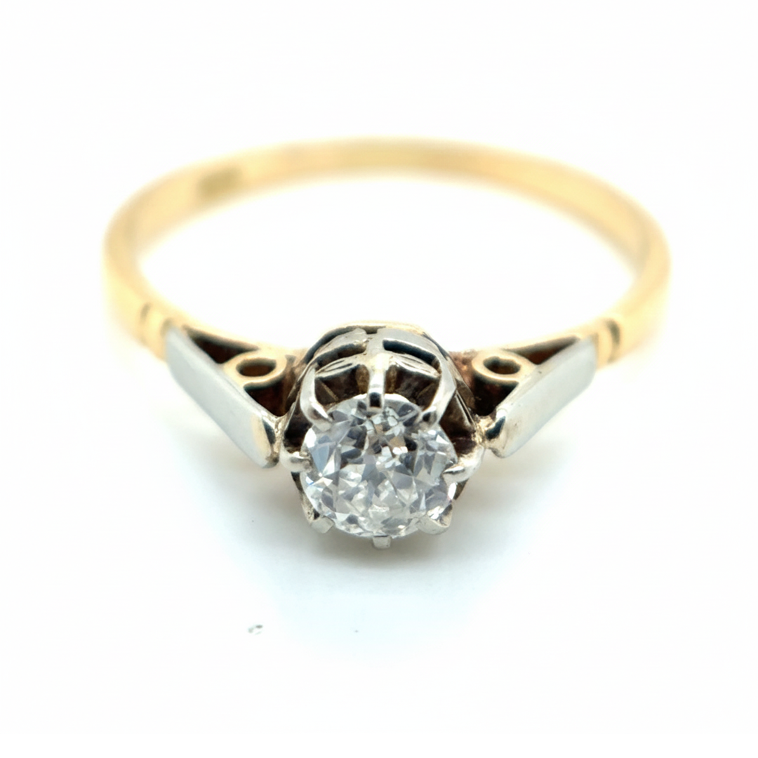 18ct Yellow Gold Diamond Solitaire Ring