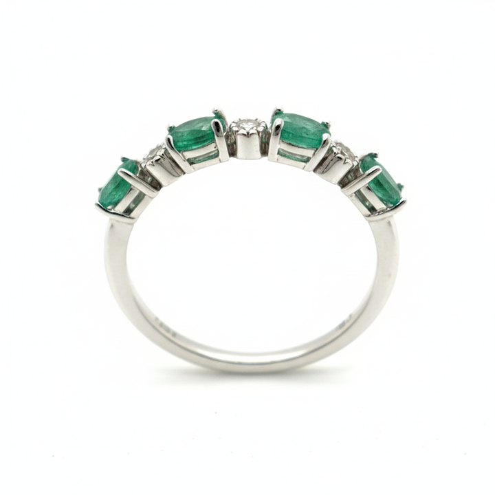 14ct White Gold Emerald And Diamond Ring