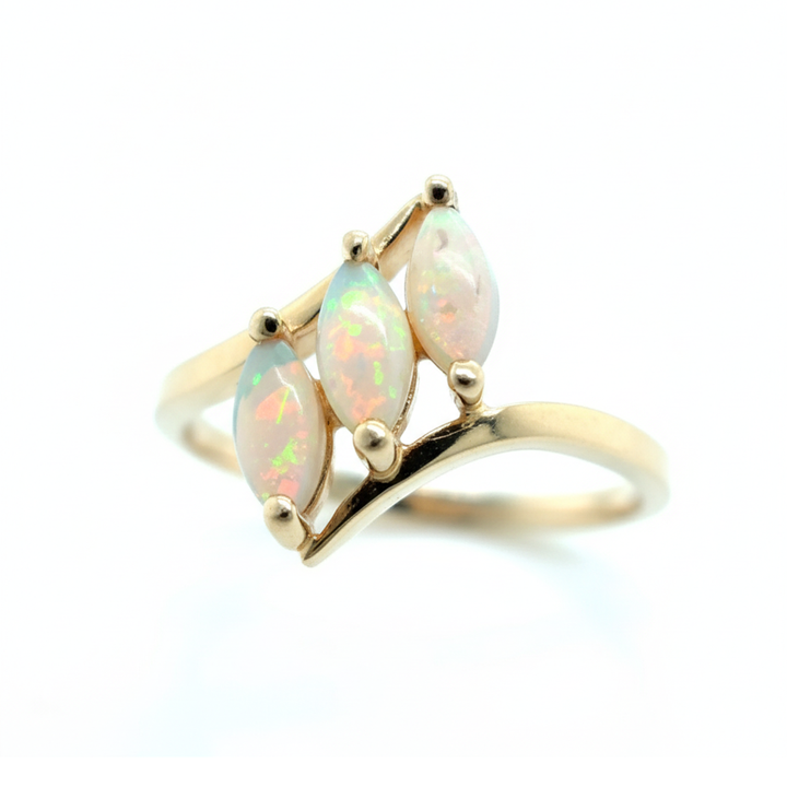 14ct Yellow Gold Opal Ring