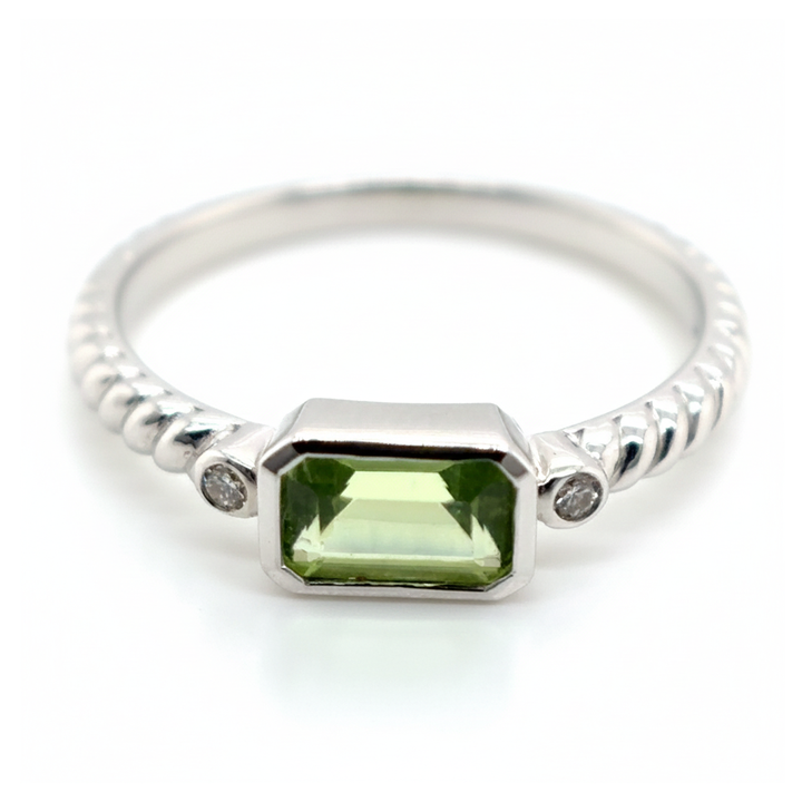9ct White Gold Peridot and Diamond Ring