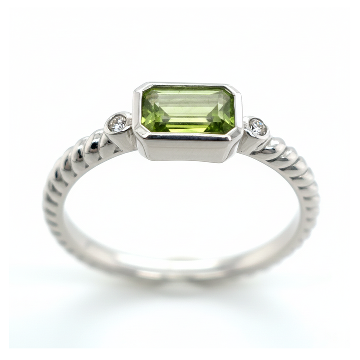 9ct White Gold Peridot and Diamond Ring