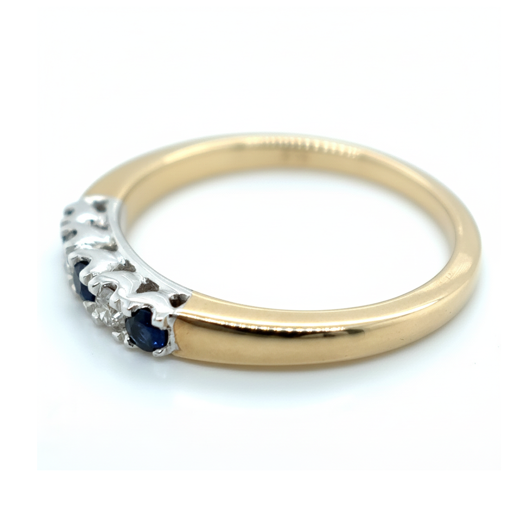 9ct Yellow Gold 5 Stone Ring