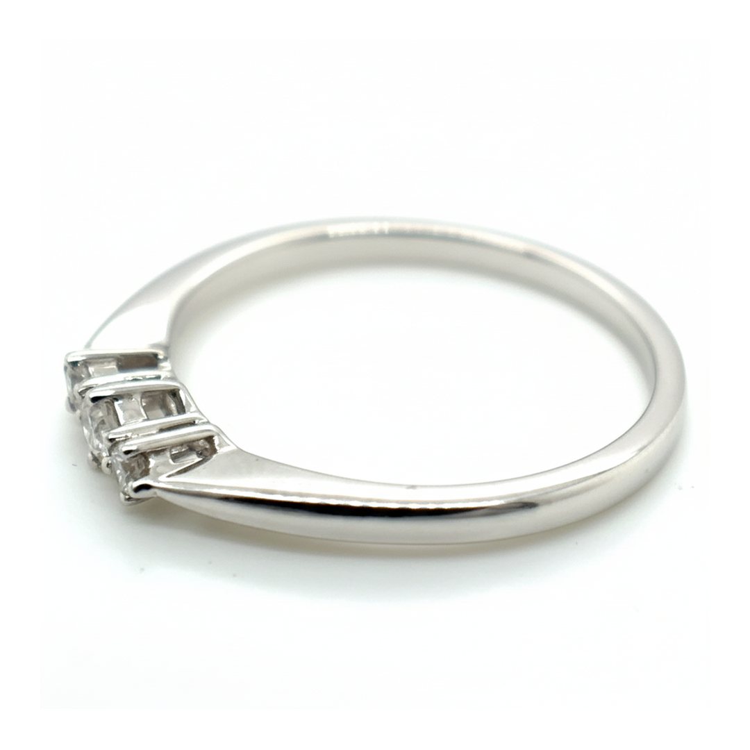 9ct White Gold 3 Stone Diamond Ring