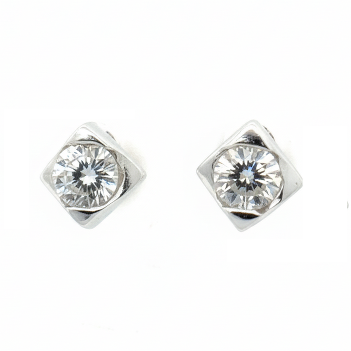 18ct White Gold Diamond Earrings