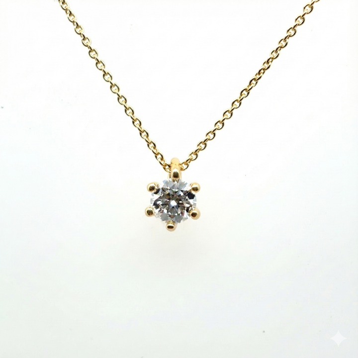 18ct Yellow Gold Diamond Pendant on a 18ct Yellow Gold Belcher Chain