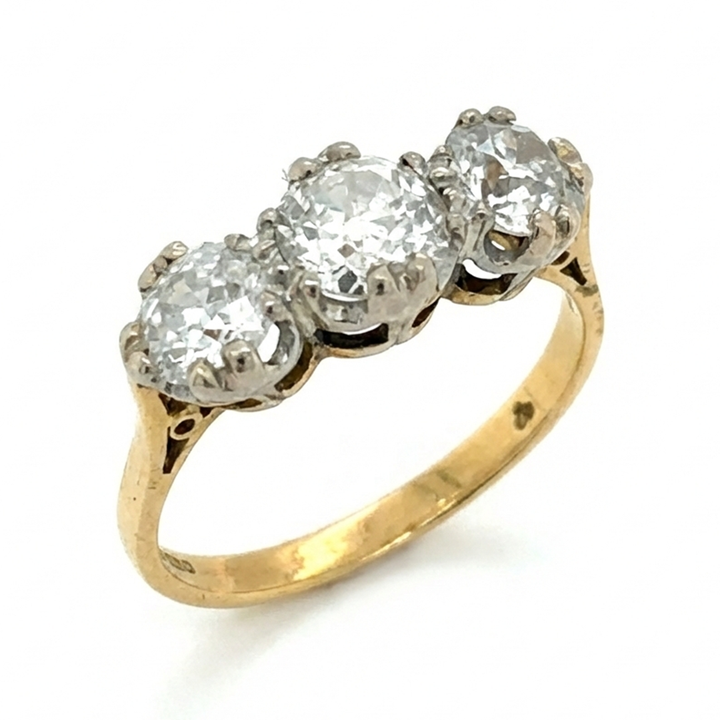 18ct Yellow Gold Diamond Trillogy Ring