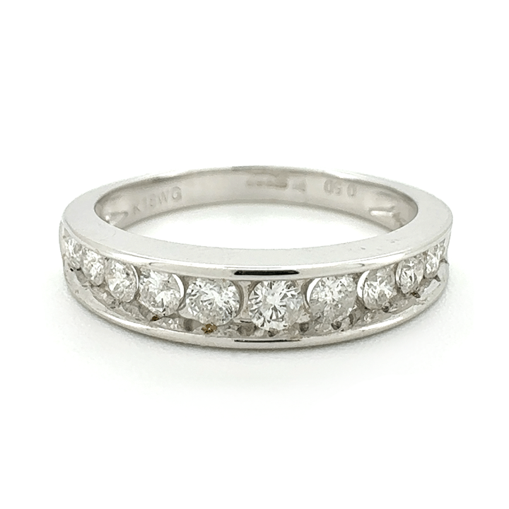 18ct White Gold Diamond Ring
