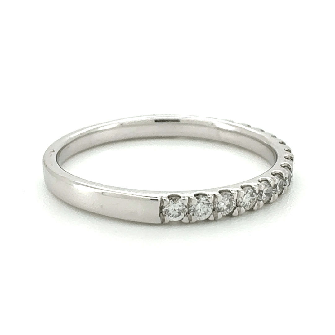 18ct White Gold Diamond Ring