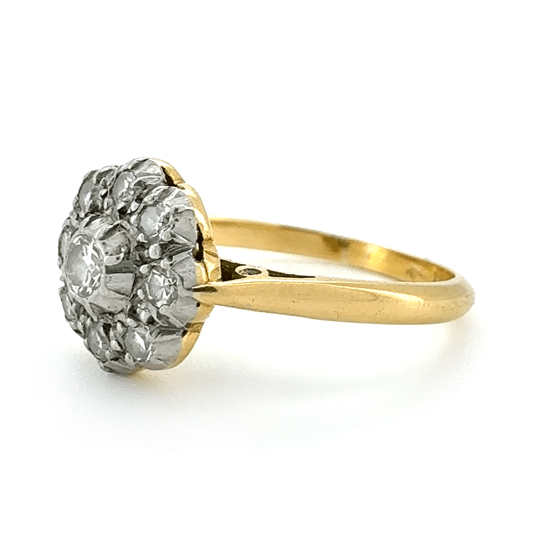 18ct Yellow Gold Diamond Cluster Ring