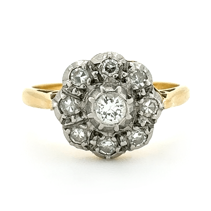 18ct Yellow Gold Diamond Cluster Ring