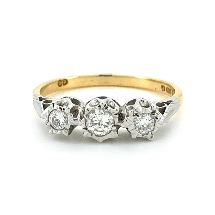 18ct Gold Diamond Ring