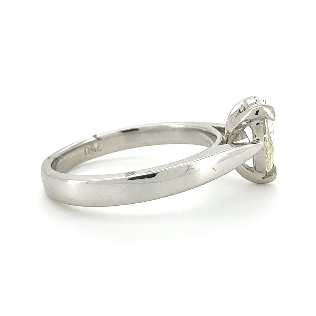 18ct White Gold Diamond Ring