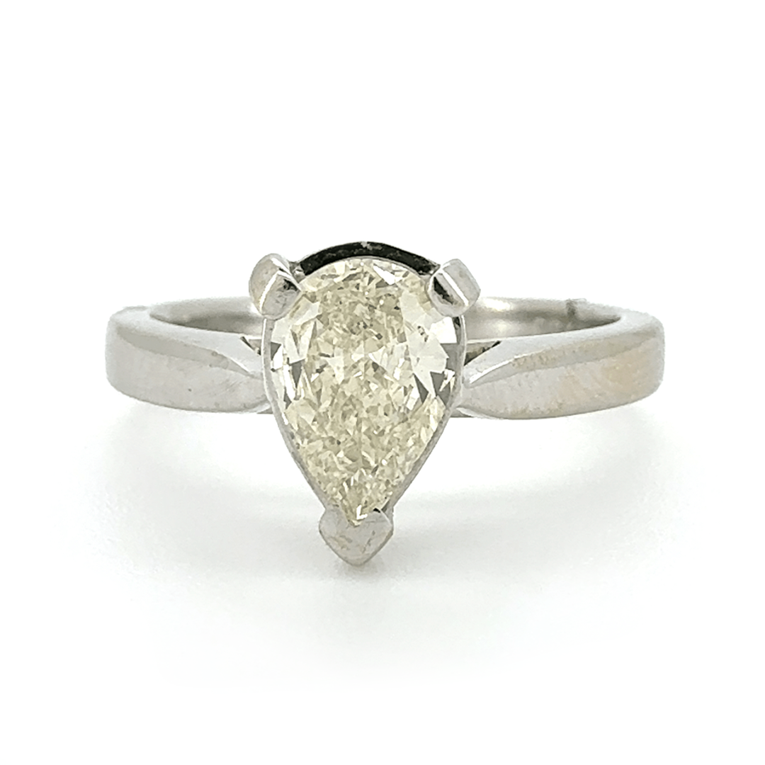18ct White Gold Diamond Ring