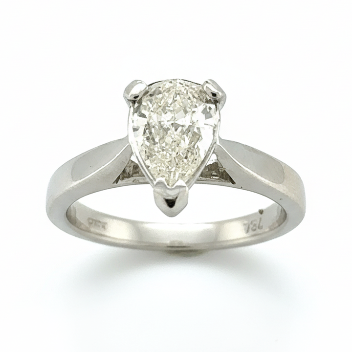 18ct White Gold Diamond Ring