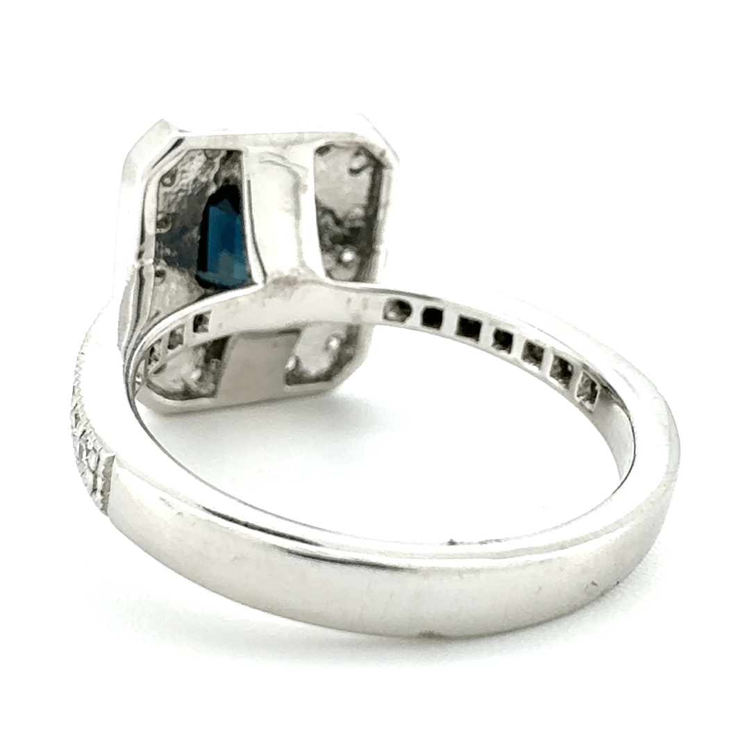 18ct White Gold Sapphire and Diamond Ring