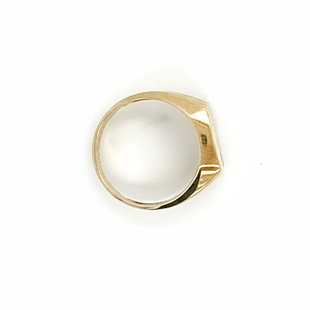 9ct Yellow Gold Signet Ring with Diamond Stripe