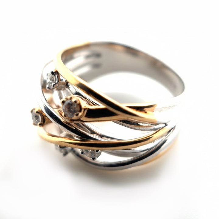 18ct White and Rose Gold ring with 0.25ct Diamond