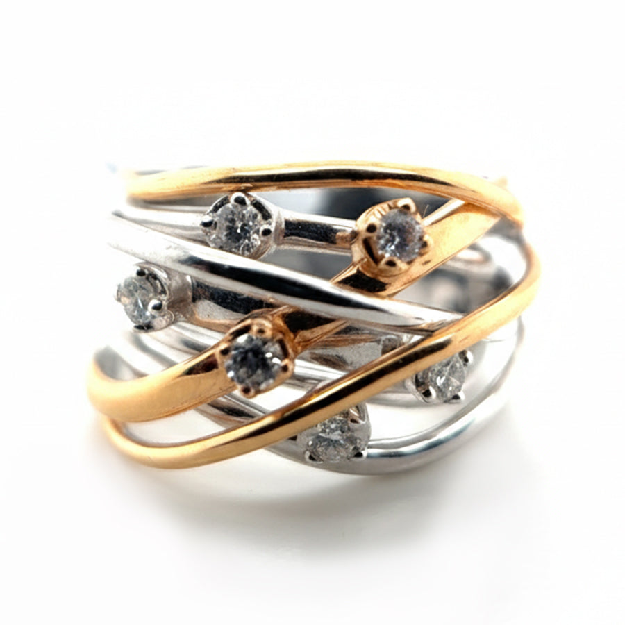 18ct White and Rose Gold ring with 0.25ct Diamond