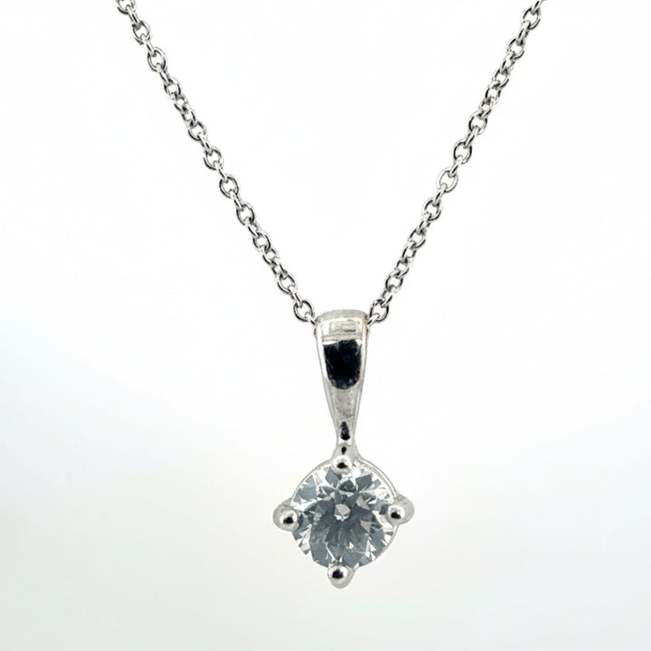 18ct White Gold Necklace with 1.05ct Diamond