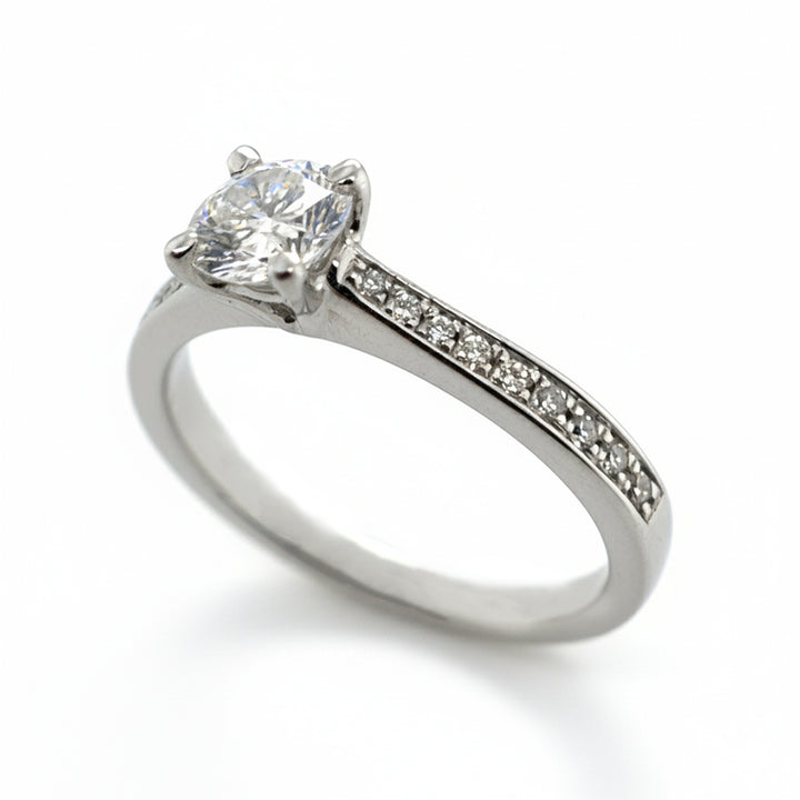 18ct White Gold Solitaire Diamond Ring