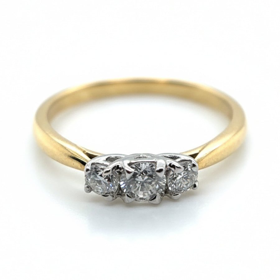 18ct Yellow Gold 3 Stone Diamond Ring