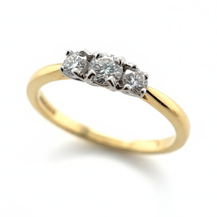18ct Yellow Gold 3 Stone Diamond Ring
