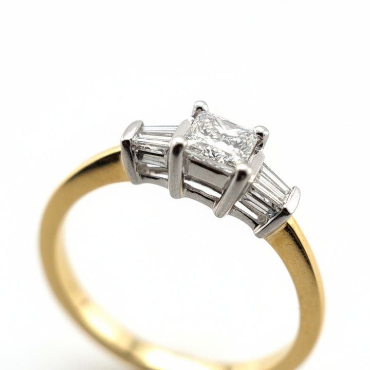 18ct Yellow Gold Princess Cut Diamond with Tapered baguette Shoulders