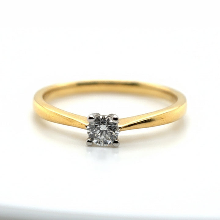 18ct Yellow Gold Solitaire Diamond Ring