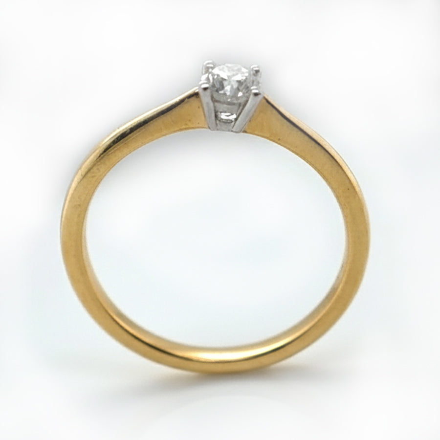 18ct Yellow Gold Solitaire Diamond Ring