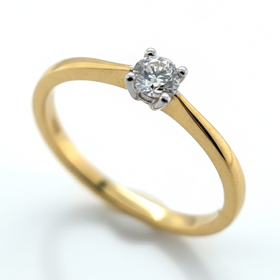 18ct Yellow Gold Solitaire Diamond Ring