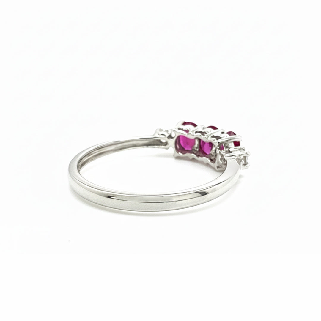 18ct White Gold Ruby And Diamond 5 Stone Ring