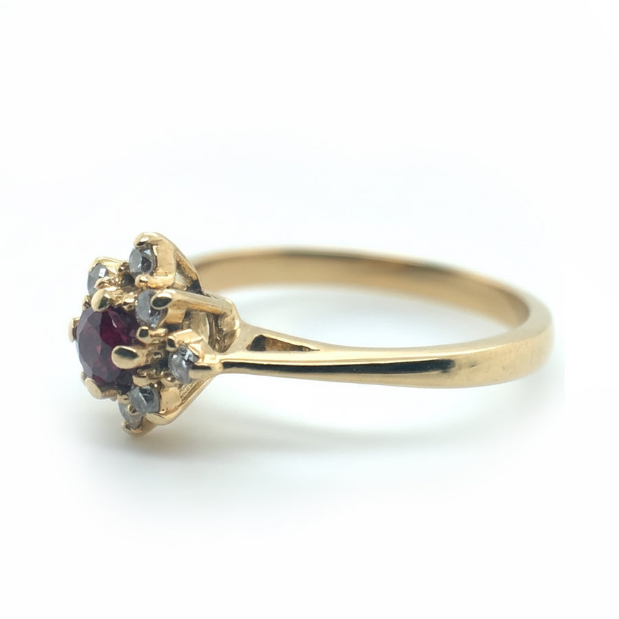 18ct Yellow Gold Ruby And Diamond Cluster Ring