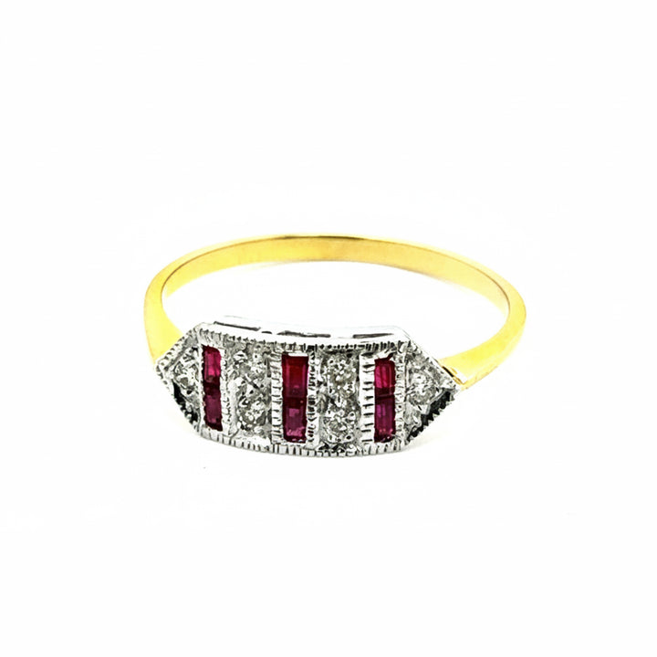 18ct Gold Ruby And Diamond Ring
