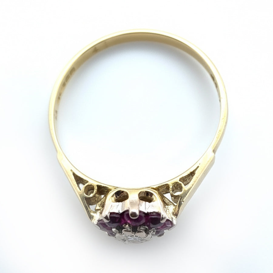 18ct Yellow Gold Ruby And Diamond Cluster Ring