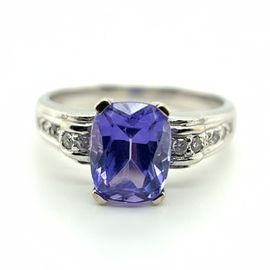 18ct White Gold Tanzanite And Diamond Ring