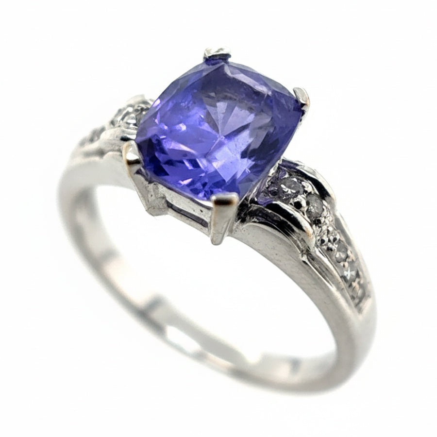 18ct White Gold Tanzanite And Diamond Ring