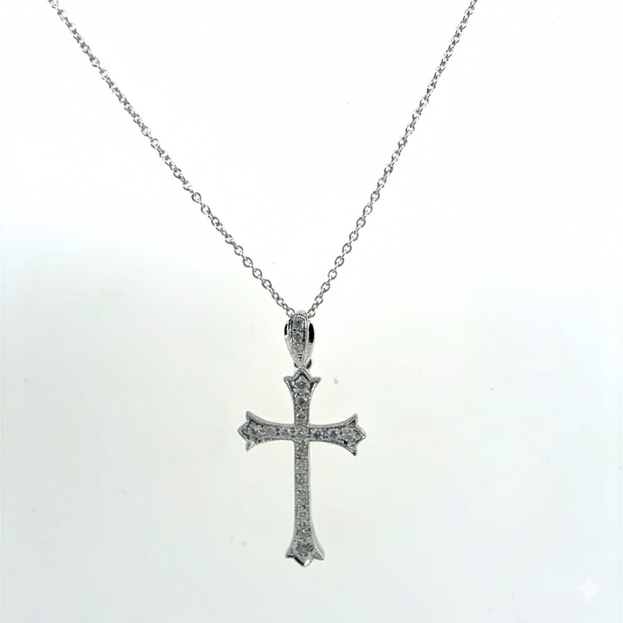 18ct White Gold Diamond Pendant