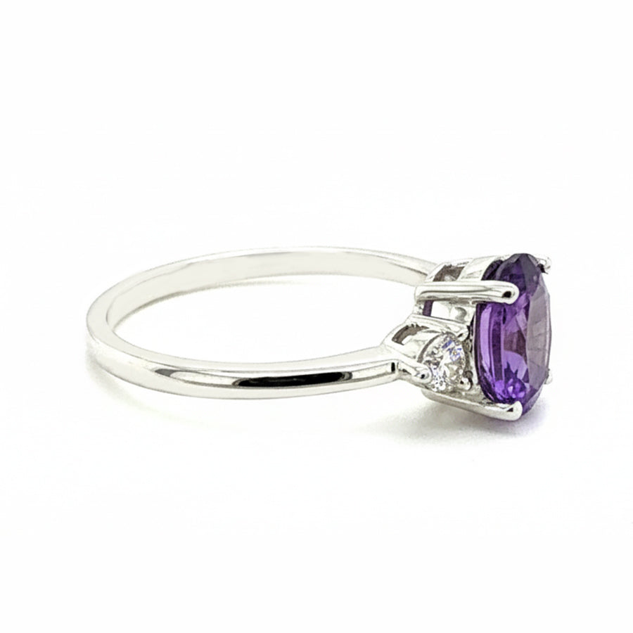 18ct White Gold Amethyst And Diamond Ring