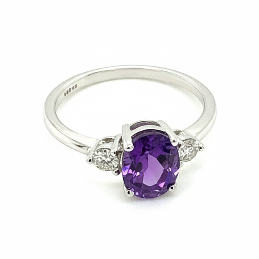 18ct White Gold Amethyst And Diamond Ring