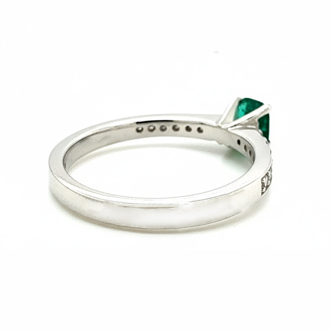 18ct Yellow Gold Emerald And Diamond Ring