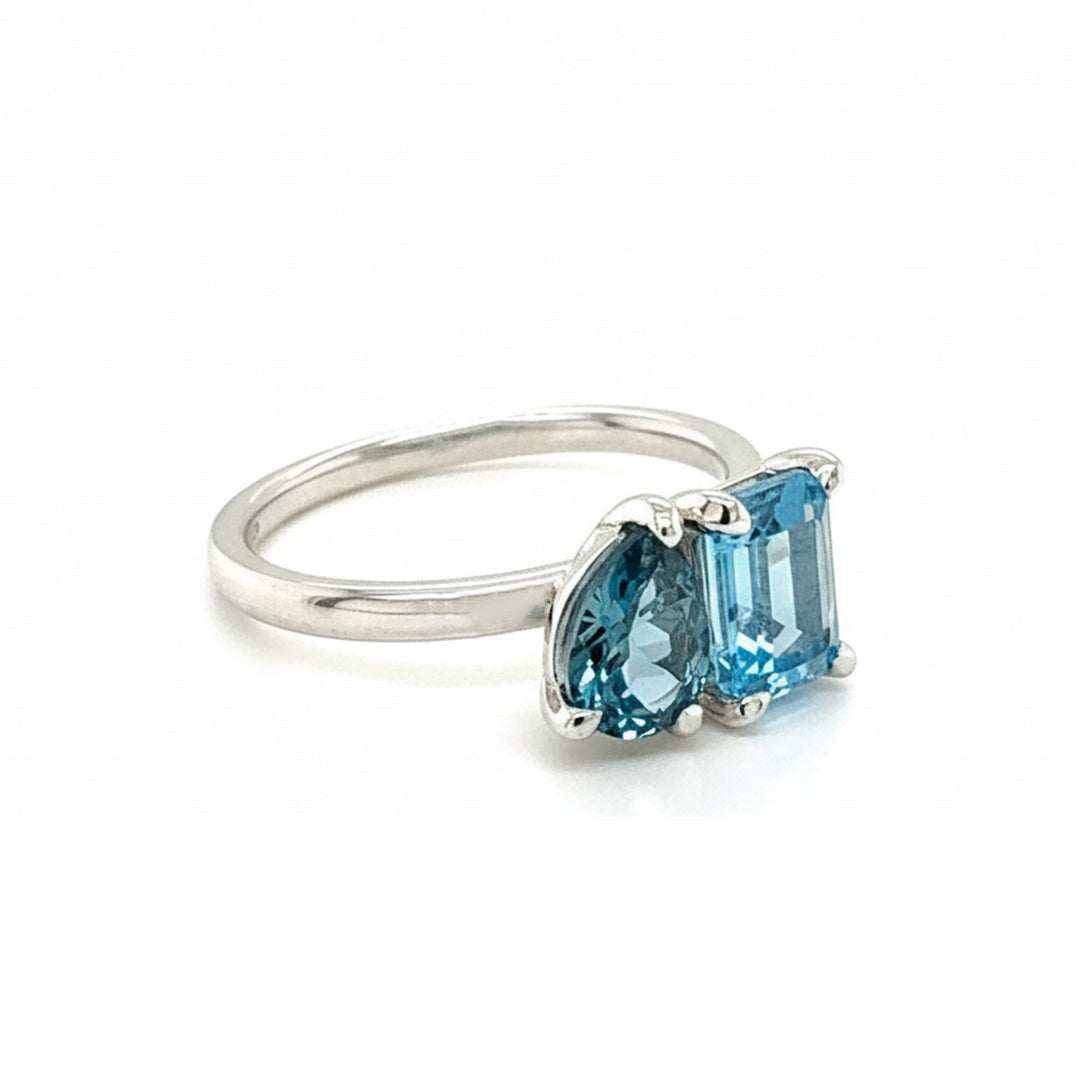 18ct White Gold Two Topaz Ring