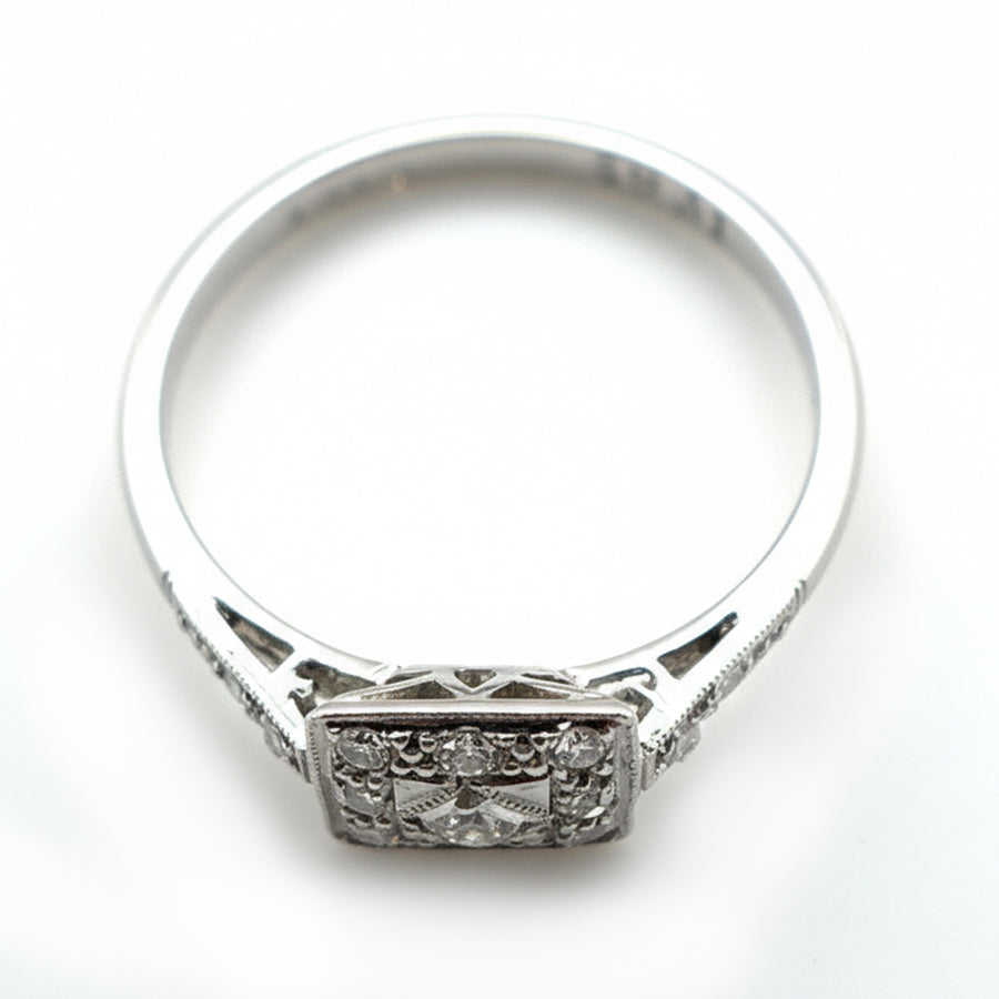 18ct White Gold Art Deco Style Diamond Ring