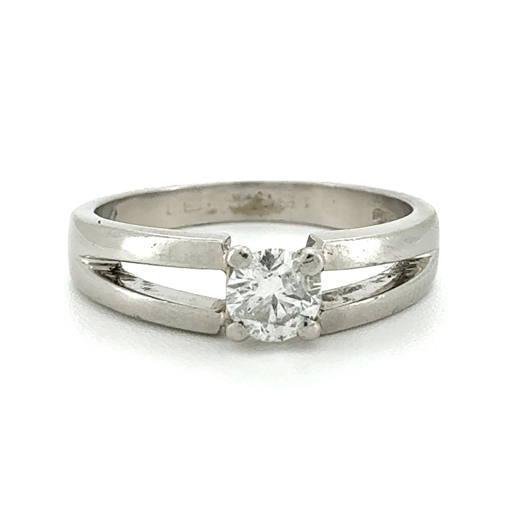 Platinum Diamond Ring