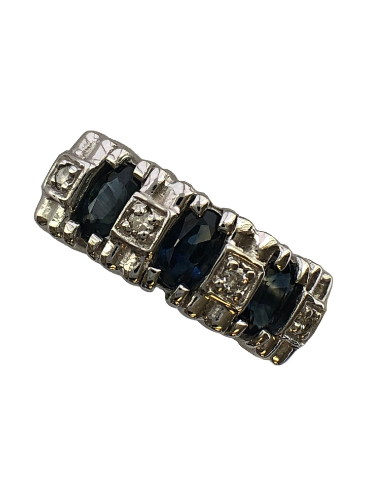 A 14ct white gold sapphire and diamond ring