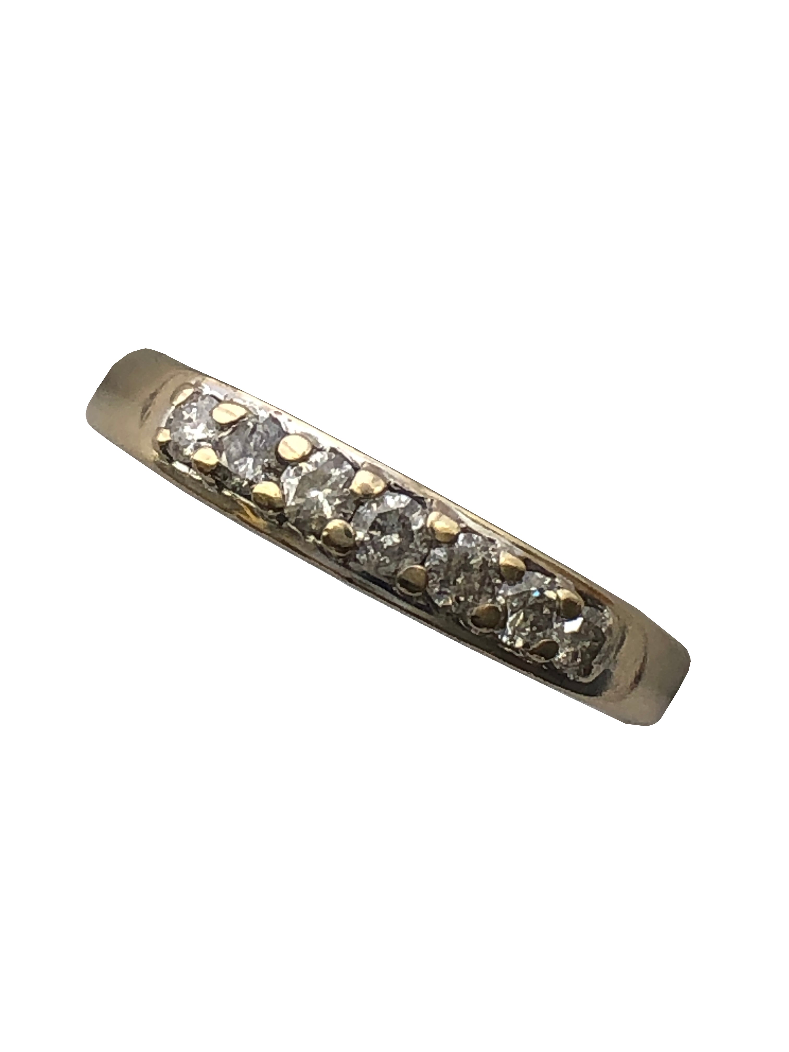 An 18ct gold diamond seven stone ring