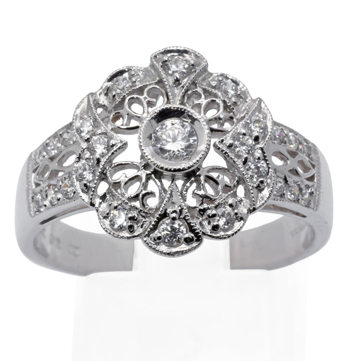 A 14ct white gold cubic zirconia ring