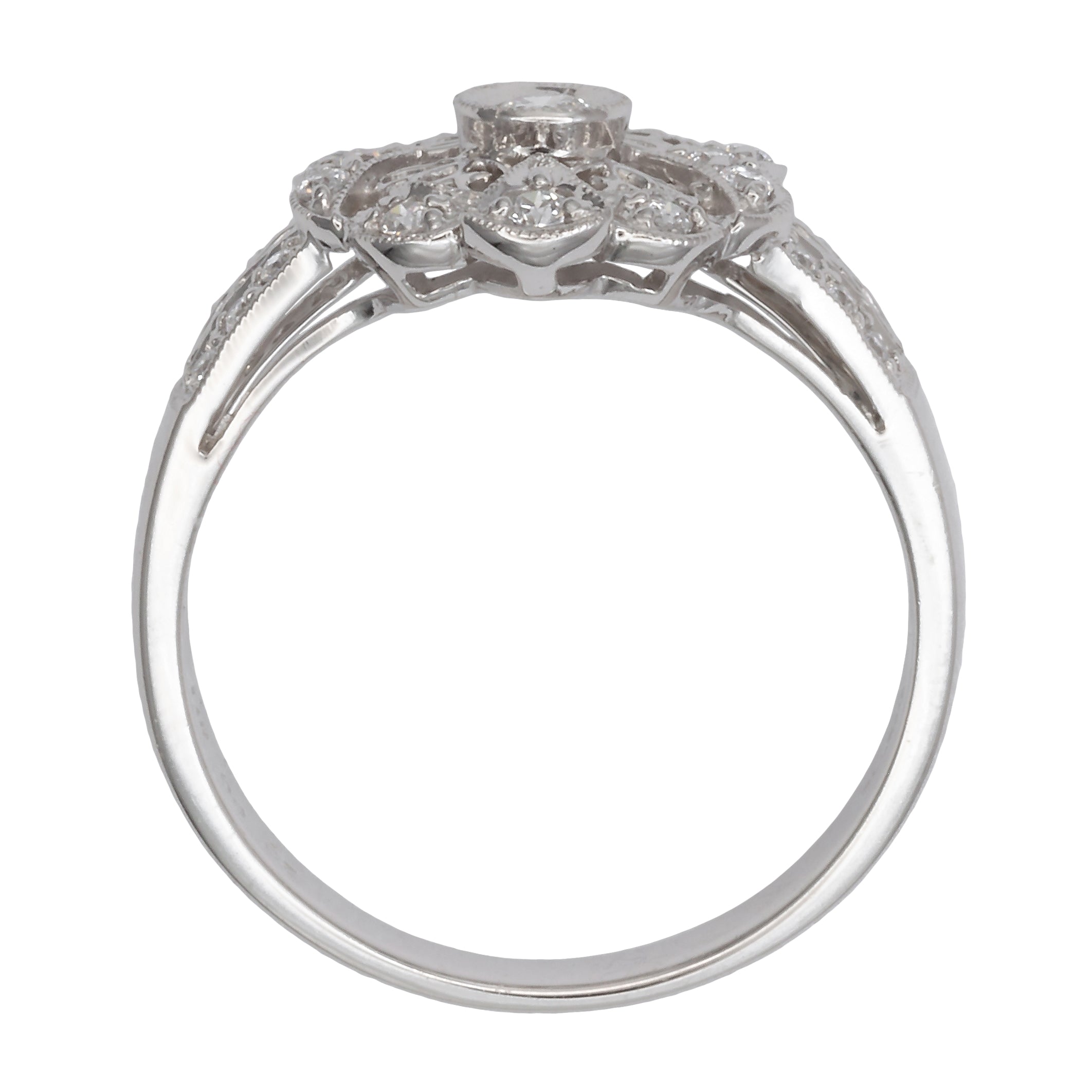 A 14ct white gold cubic zirconia ring