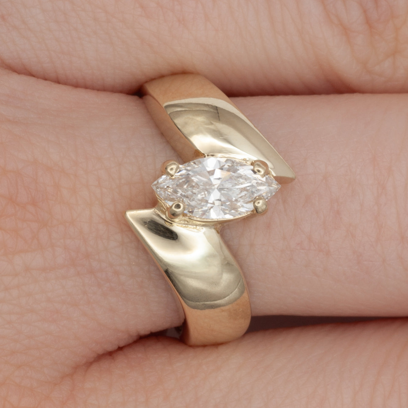 A 14ct gold diamond ring