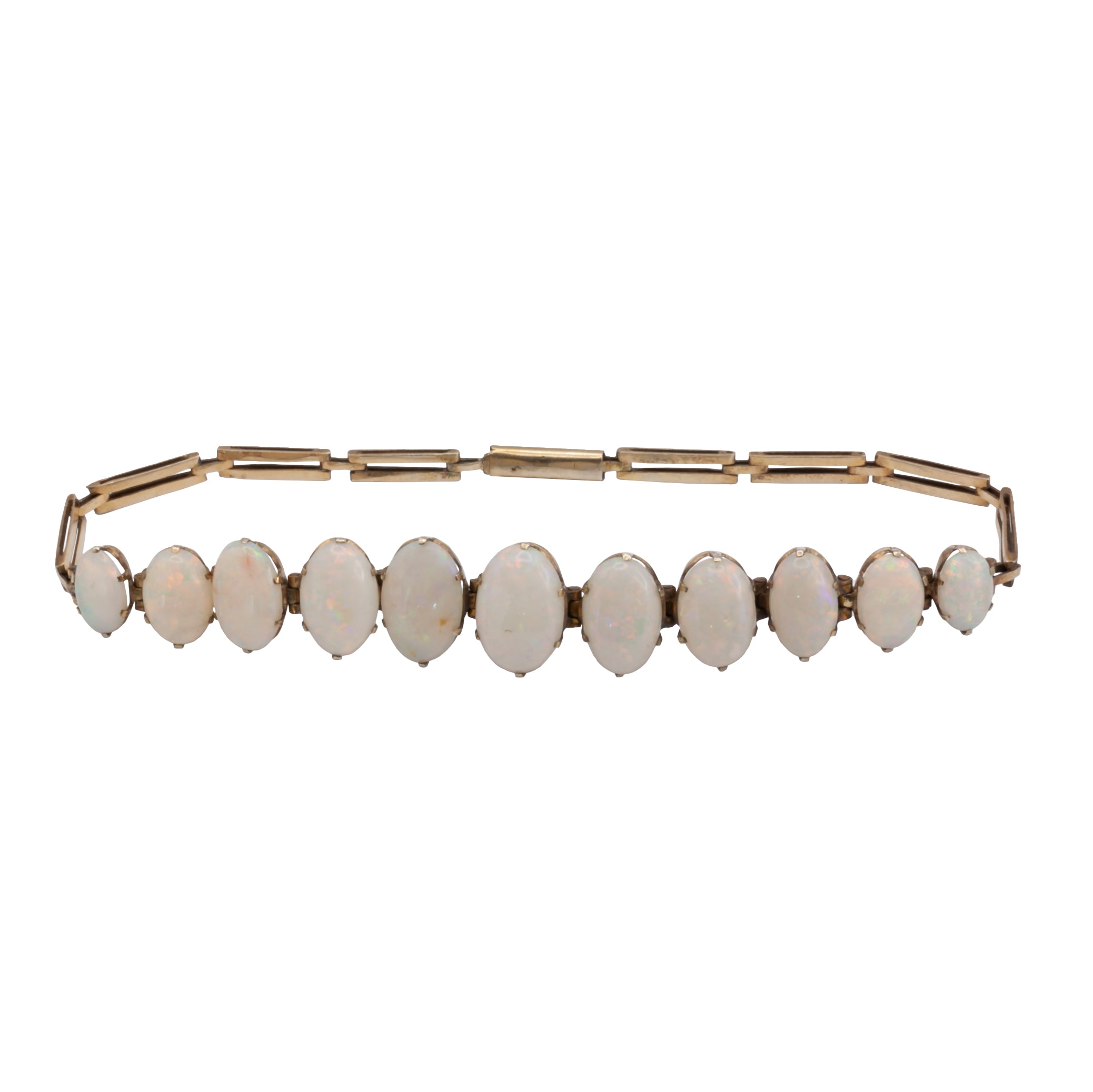 An Antique Edwardian 9ct gold opal bracelet.